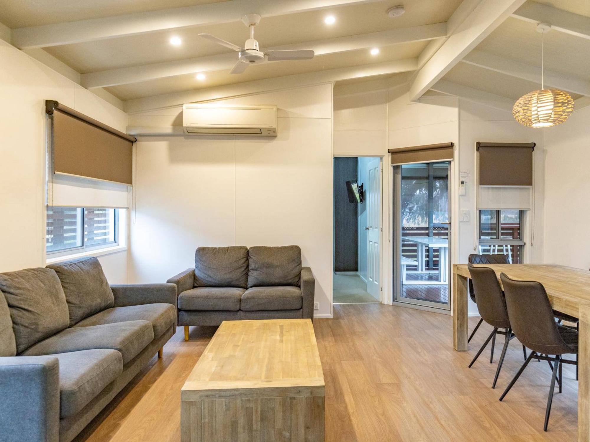 Nrma Warrnambool Riverside Holiday Park Rom bilde